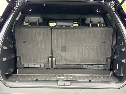 Certified 2025 Toyota Sequoia Platinum AWD/4WD image 11