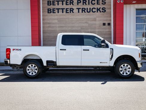 Used 2024 Ford F250 XLT w/ FX4 Off-Road Package AWD/4WD image 2