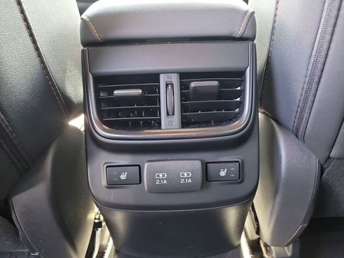 Used 2022 Subaru Outback Wilderness image 14