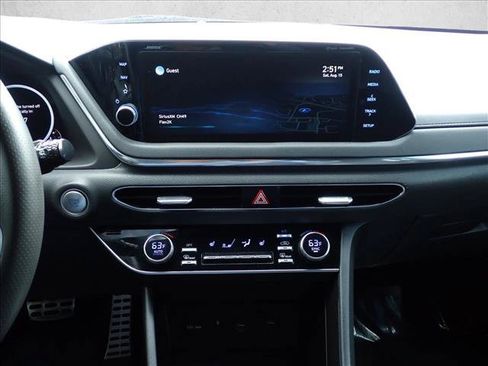 Used 2022 Hyundai Sonata SEL Plus w/ Preferred Accessory Package FWD image 16