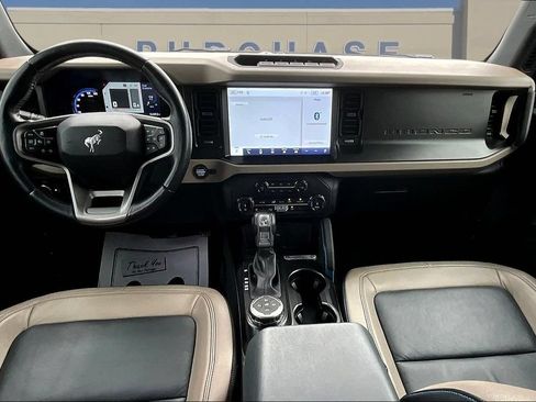 Used 2022 Ford Bronco Wildtrak AWD/4WD image 9