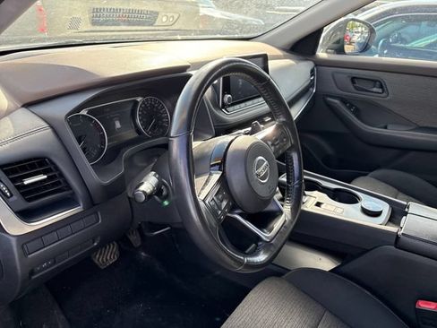 Used 2021 Nissan Rogue S AWD/4WD image 8