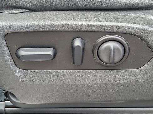 Used 2021 Chevrolet Silverado 1500 LT Trail Boss w/ Convenience Package II image 20