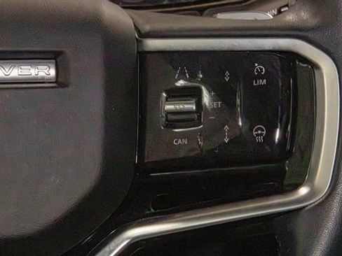 Used 2023 Land Rover Range Rover Evoque R-Dynamic S image 8