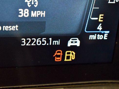 Used 2024 Ford Mustang GT Premium image 26