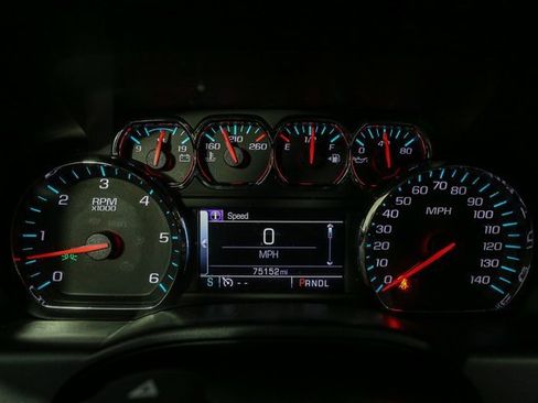 Used 2017 GMC Sierra 1500 SLE w/ SLE Value Package image 24