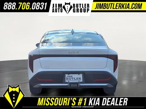 New 2025 Kia K4 LXS image 23