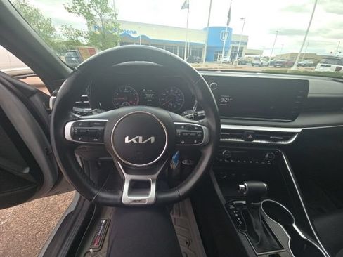 Used 2023 Kia K5 GT-Line AWD/4WD image 6