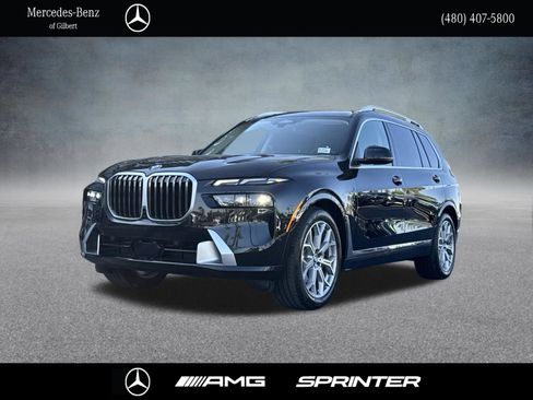 Used 2025 BMW X7 xDrive40i w/ Climate Comfort Package AWD/4WD image 1