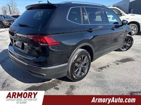 Used 2022 Volkswagen Tiguan SE image 4
