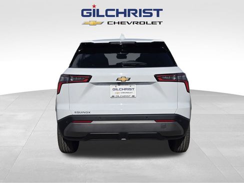 New 2026 Chevrolet Equinox LT w/ Convenience Package II image 6