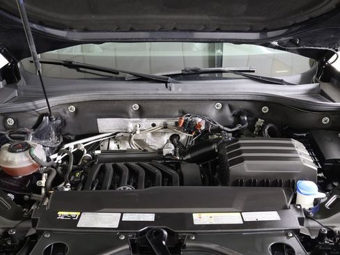 Used 2021 Volkswagen Atlas SE image 21