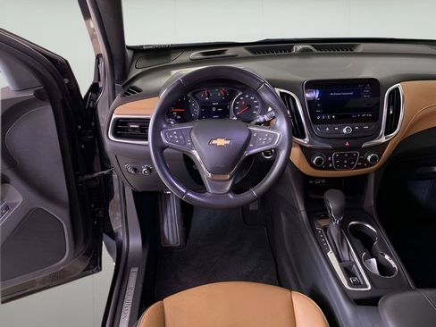 Used 2020 Chevrolet Equinox Premier w/ LPO, Floor Liner Package AWD/4WD image 37