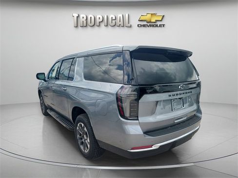 New 2025 Chevrolet Suburban LT w/ Comfort Package image 2