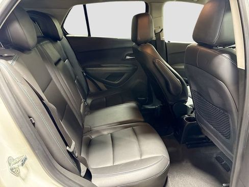 Used 2015 Chevrolet Trax LTZ w/ LPO, Cargo Package FWD image 22