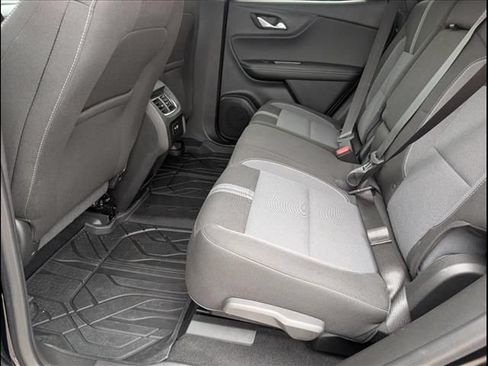 Used 2023 Chevrolet Blazer LT w/ LPO, Floor Liner Package FWD image 10