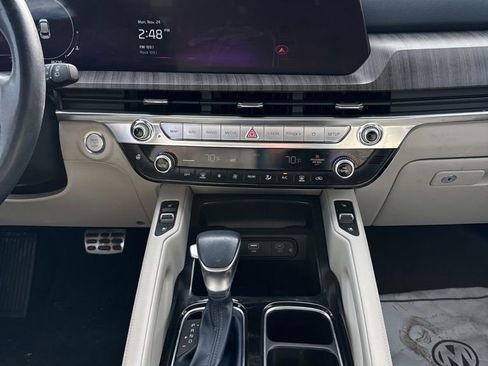Used 2023 Kia Telluride SX Prestige image 16