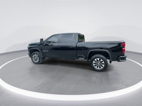 Used 2022 Chevrolet Silverado 2500 Custom w/ Custom Convenience Package AWD/4WD image 5