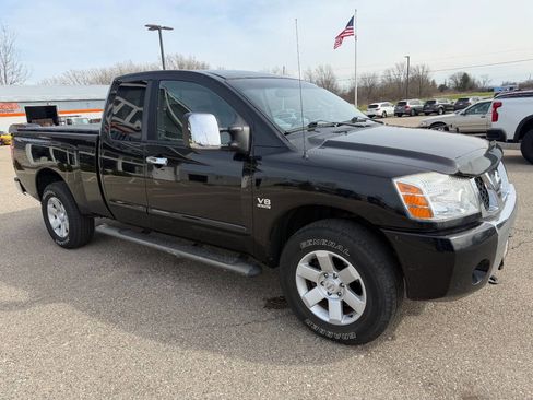 Used 2004 Nissan Titan LE w/ (Tow) Big Tow Pkg image 7