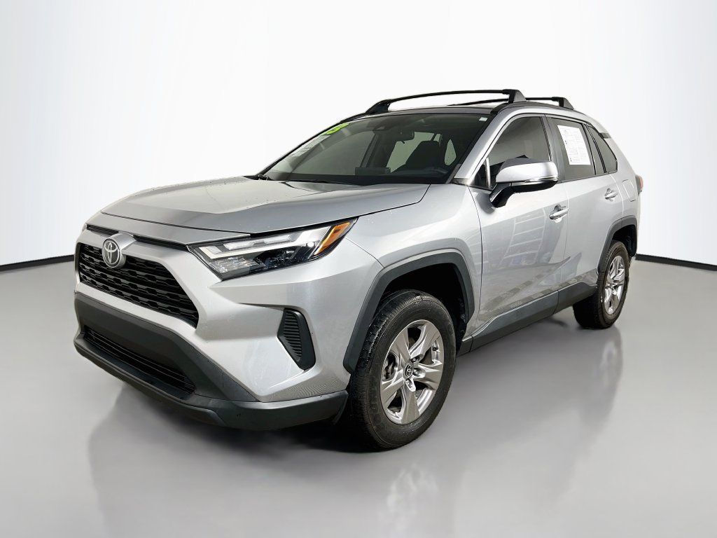 Used 2023 Toyota RAV4 XLE w/ Convenience Package FWD image 7