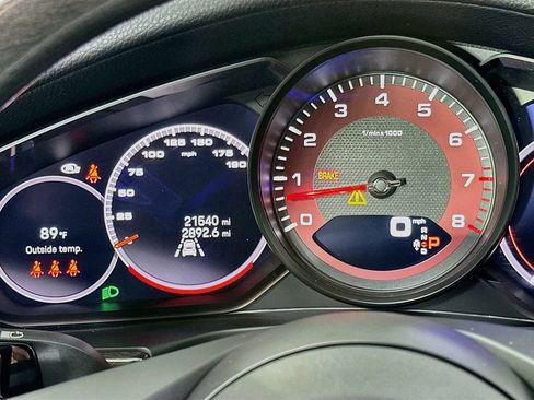 Certified 2023 Porsche Panamera Platinum Edition RWD image 13