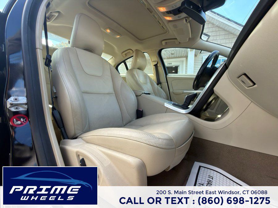 Used 2014 Volvo S60 T5 AWD/4WD image 17