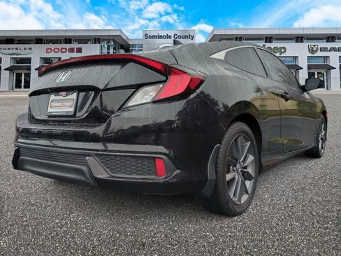 Used 2020 Honda Civic EX image 8