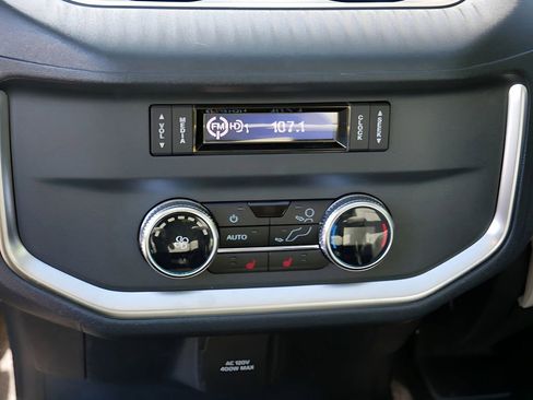 Used 2025 Ford Expedition Max Platinum w/ Platinum Ultimate Package AWD/4WD image 15