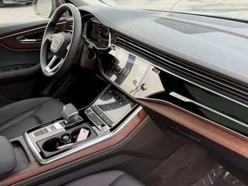 Certified 2023 Audi Q8 Premium Plus w/ Premium Plus Package image 14