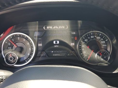 Used 2022 RAM 1500 Big Horn AWD/4WD image 31