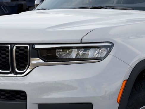 New 2026 Jeep Grand Cherokee L 4WD image 6