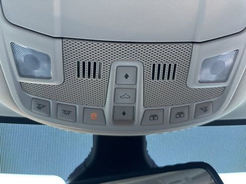 Used 2022 Ford Edge SEL w/ Convenience Package image 50