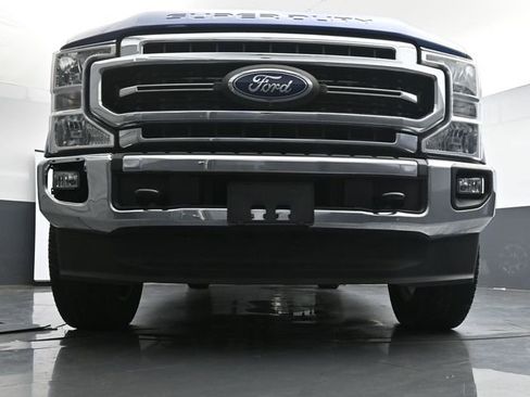Used 2022 Ford F250 Lariat w/ Lariat Value Package AWD/4WD image 27