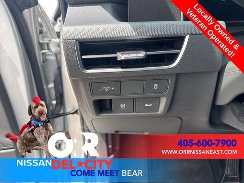 Used 2025 Hyundai Sonata SEL FWD image 25