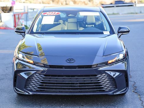 Certified 2025 Toyota Camry LE image 3