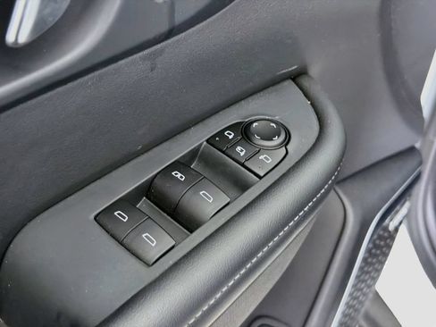 Used 2025 Buick Enclave Preferred AWD/4WD image 22
