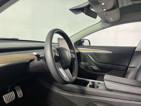 Used 2023 Tesla Model 3 Performance image 19
