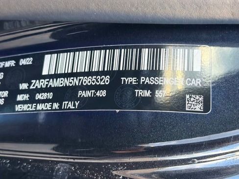 Used 2022 Alfa Romeo Giulia Veloce image 25