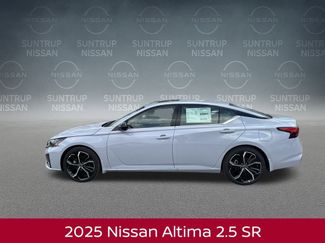 New 2025 Nissan Altima 2.5 SR w/ SR Premium Package video 3