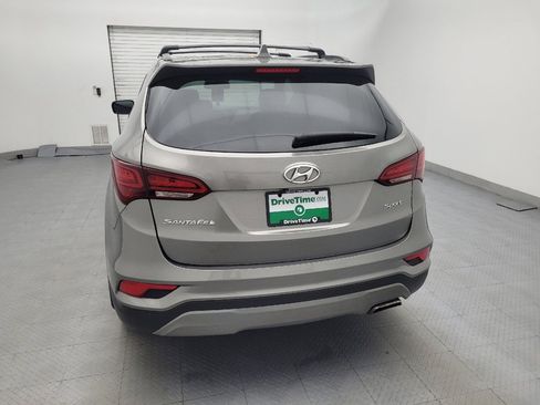 Used 2018 Hyundai Santa Fe Sport FWD image 6