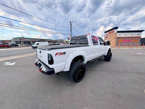 Used 2012 Ford F250 Lariat w/ Lariat Interior Pkg AWD/4WD image 39
