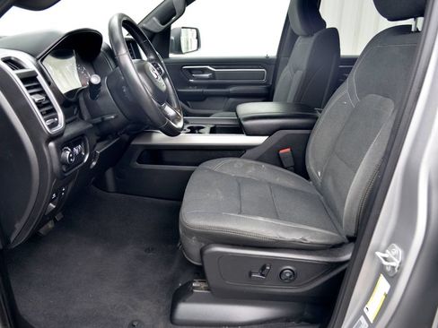 Used 2019 RAM 1500 Big Horn AWD/4WD image 16