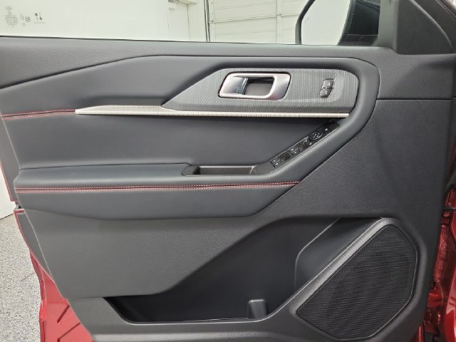 New 2027 Ford Explorer ST-Line AWD/4WD image 17