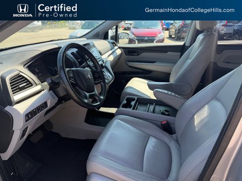 Used 2018 Honda Odyssey Touring image 15