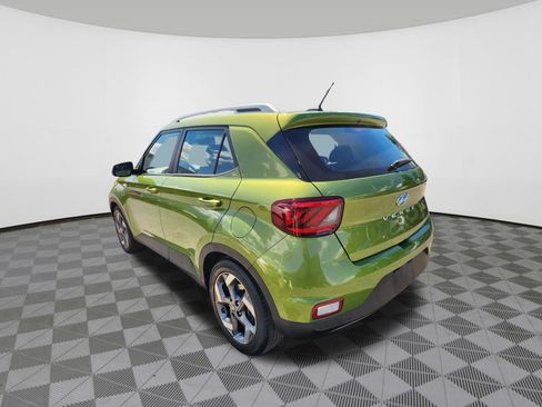 Certified 2023 Hyundai Venue SEL w/ Cargo Package FWD image 3