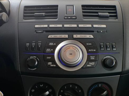 Used 2010 MAZDA MAZDA3 s Sport image 23