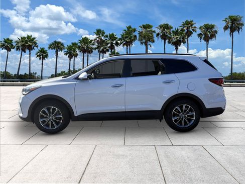Used 2019 Hyundai Santa Fe XL SE image 5