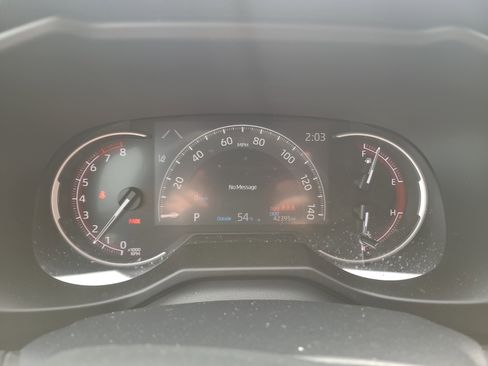 Certified 2023 Toyota RAV4 LE image 22