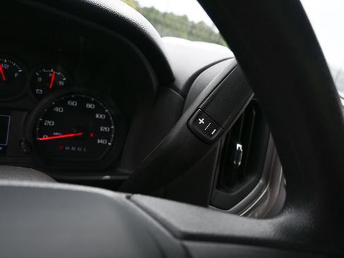 Used 2025 Chevrolet Silverado 1500 W/T image 15