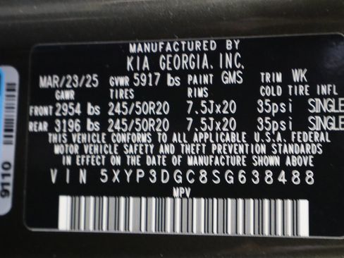 Used 2025 Kia Telluride EX w/ EX Captain's Chair Package image 39